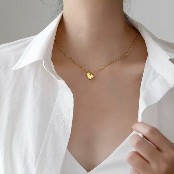 Wholesale Women's Stainless Steel Geometric Heart Shape Oshaped Chain 18K Goldplated Pendant Necklace