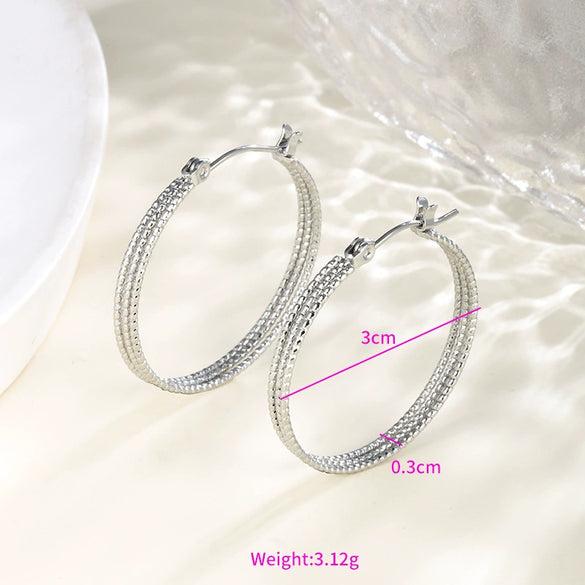 Wholesale Women's Stainless Steel Geometric Heartshaped Hoop Earrings Electroplated