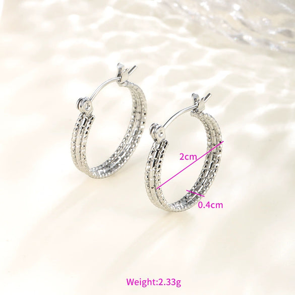 Wholesale Women's Stainless Steel Geometric Heartshaped Hoop Earrings Electroplated