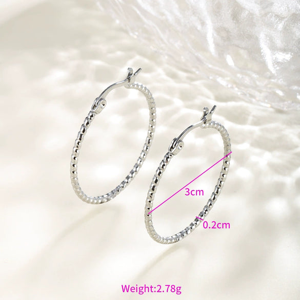 Wholesale Women's Stainless Steel Geometric Heartshaped Hoop Earrings Electroplated
