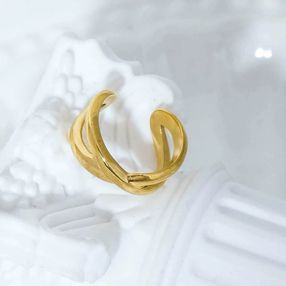 Wholesale Women's Stainless Steel Geometric Hollow Water Drop Clipon Ear Cuffs Without Piercing Electroplated