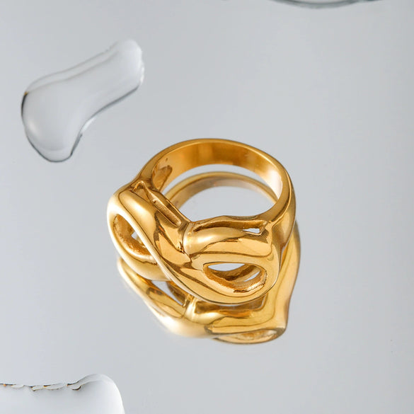 Wholesale Women's Stainless Steel Geometric Infinite Symbol Ring With Electroplating