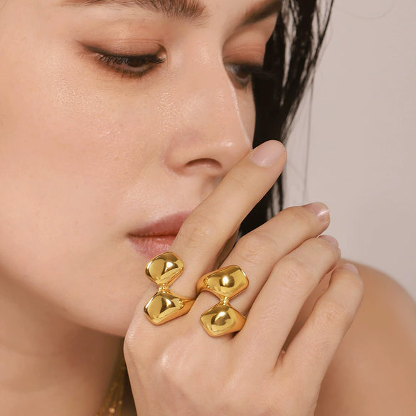 Wholesale Women's 316L Stainless Steel Geometric Irregular Ring Pvd Electroplated 18K Gold Color