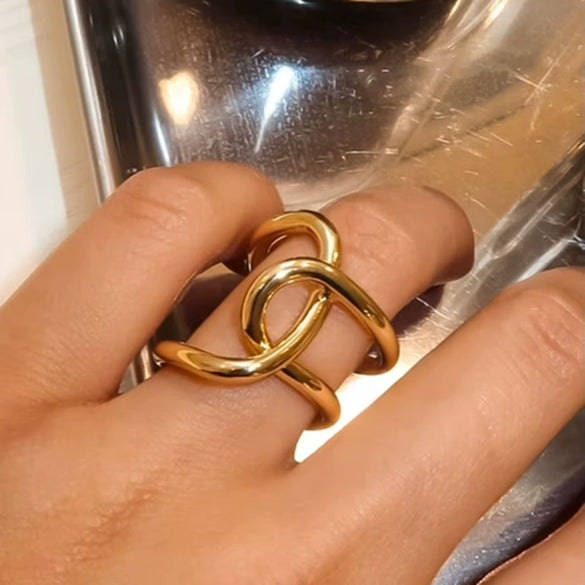 Wholesale Women's Stainless Steel Geometric Irregular Winding Adjustable Opening Ring Jewelry With Electroplating