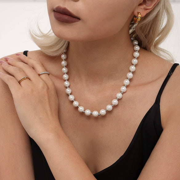 Wholesale Women's 316L Stainless Steel Geometric Light Luxury Electroplated Collarbone Necklace With Imitation Pearl And Woolen Chain
