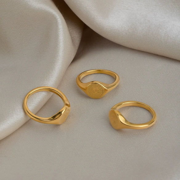 Wholesale Women's Stainless Steel Geometric Modern Minimalist Real Gold Plated Star And Moon Pattern Cast Rings Accessories