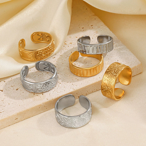 Wholesale Women's Stainless Steel Geometric Open Adjustable Hip Hop Style Ring With Electroplating