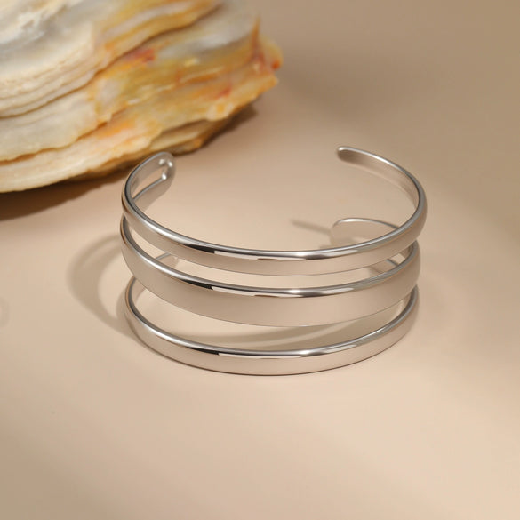 Wholesale Women's Stainless Steel Geometric Open Bracelet With Electroplating Design