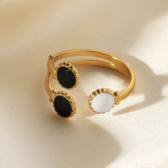 Wholesale Women's Stainless Steel Geometric Open Ring With Oil Dripping Black And White French Retro And Electroplating Style