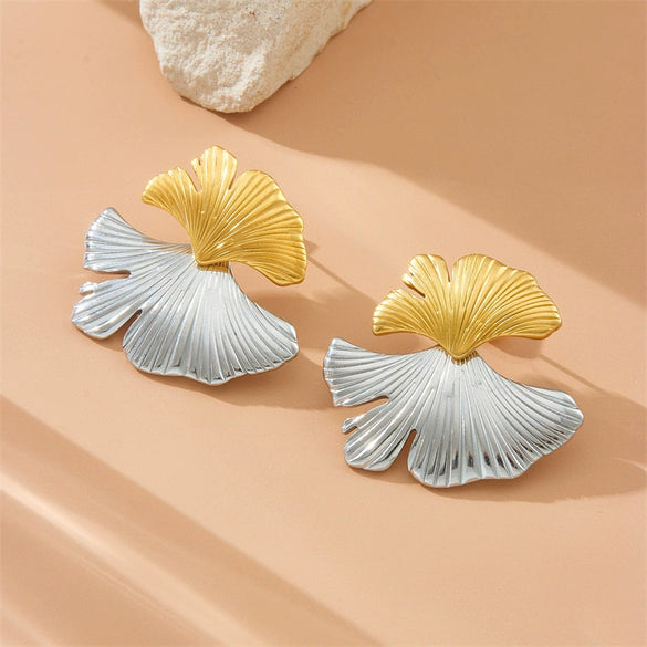 Wholesale Women's Stainless Steel Geometric Oval Pleated Ginkgo Leaf Electroplated Earrings