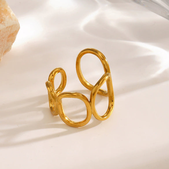 Wholesale Women's Stainless Steel Geometric Oval Ring With Electroplating Treatment