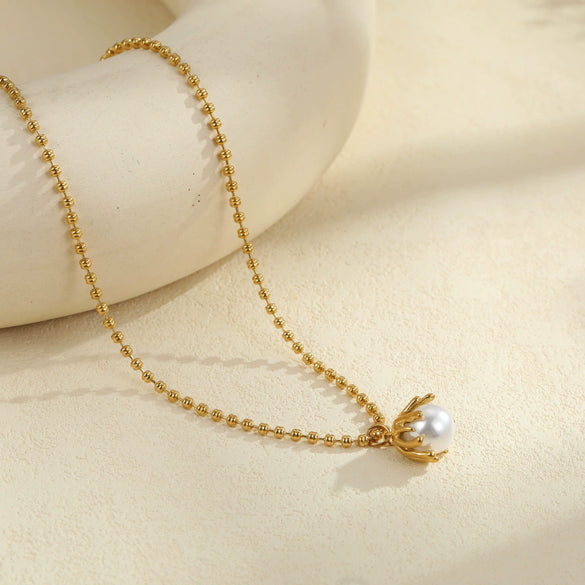 Wholesale Women's Stainless Steel Geometric Pearl Stacking Necklaces With Electroplating Retro Design