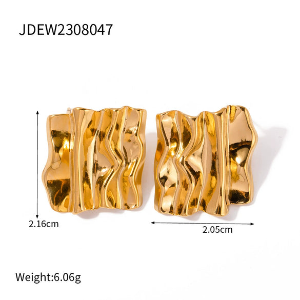 Wholesale Women's Stainless Steel Geometric Pleated Exaggerated Retro Earrings With Electroplating