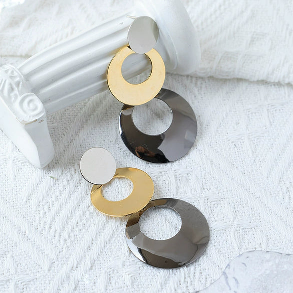 Wholesale Women's Stainless Steel Geometric Retro Highgrade Electroplated Earrings
