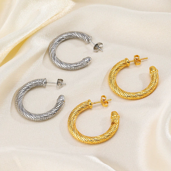 Wholesale Women's Stainless Steel Geometric Round Cshaped Twist Retro Earrings 18K Goldplated