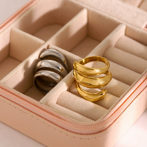 Wholesale Women's Stainless Steel Geometric Springshaped Threelayer Ring With 18K Gold Electroplating
