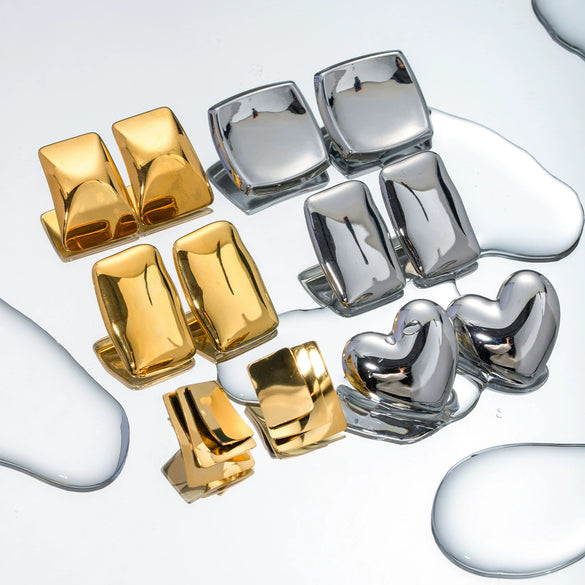 Wholesale Women's Stainless Steel Geometric Three Dimensional Square Rivet Electroplated Earrings