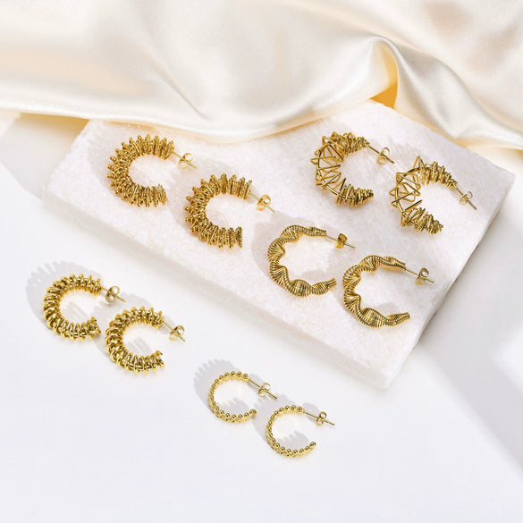 Wholesale Women's Stainless Steel Geometric Twisted Winding C Ring Earrings With Electroplating