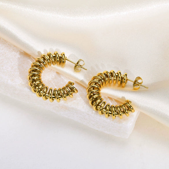 Wholesale Women's Stainless Steel Geometric Twisted Winding C Ring Earrings With Electroplating