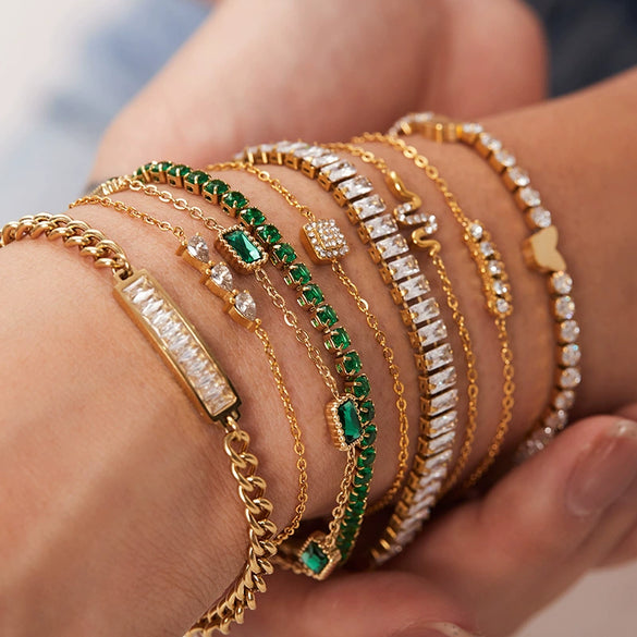 Wholesale Women's Stainless Steel Geometric Zircon Inlaid Bracelet With Gold Chain