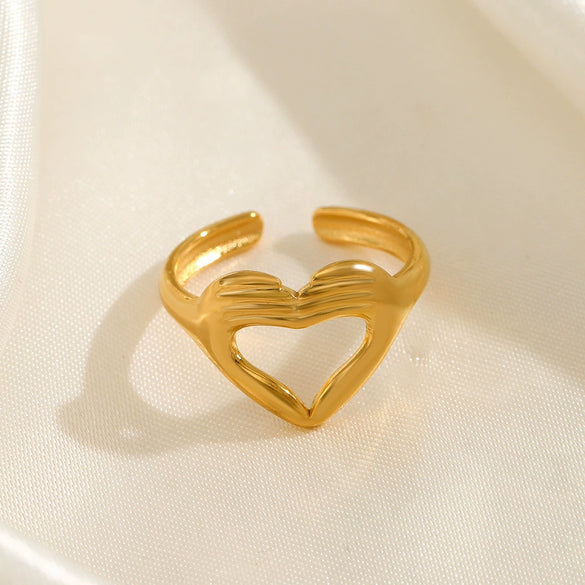Wholesale Women's Stainless Steel Heart Shaped Real Gold Plated Love Ring Ins Style
