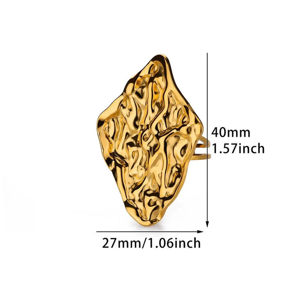 Wholesale Women's Stainless Steel Heartshaped Exaggerated Ring With Electroplating