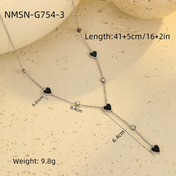 Wholesale Women's Stainless Steel Heartshaped Geometric Tassel Love Clavicle Chain Necklace With Electroplating