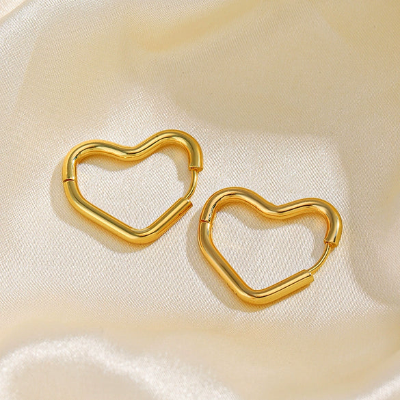 Wholesale Women's Stainless Steel Heartshaped 18K Goldplated Earrings