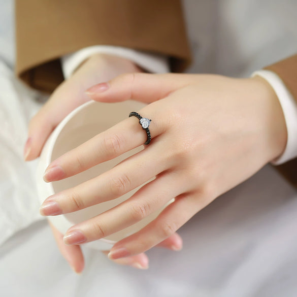 Wholesale Women's Stainless Steel Heartshaped Zircon Casting Ring Simple Style