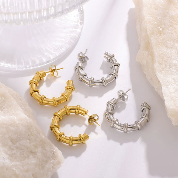Wholesale Women's Stainless Steel Hollow C Shaped 18K Gold Plated Fashion Earrings With Vacuum Plating In Furnace