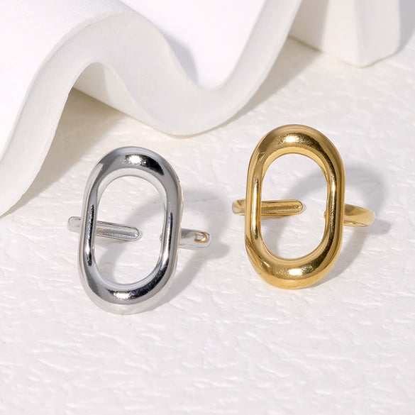 Wholesale Women's Stainless Steel Hollow Geometric Rectangle Ring With Electroplating Treatment Simple Temperament Does Not Fade