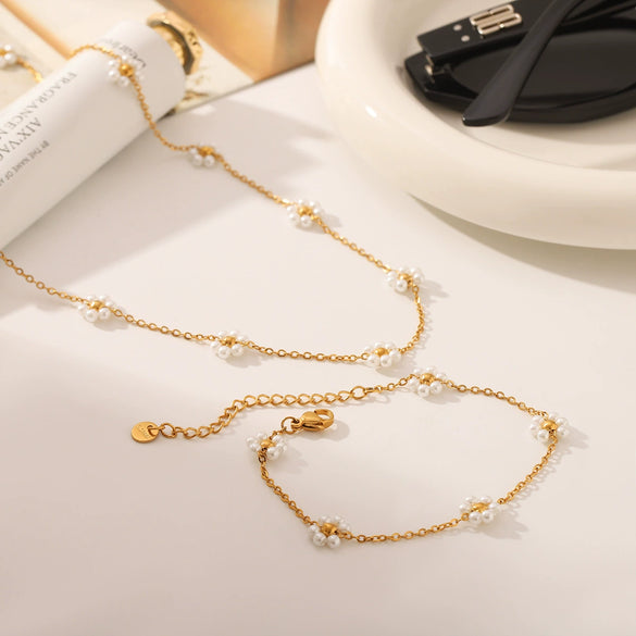 Wholesale Women's Stainless Steel Imitation Pearl Necklace Bracelet With Flower Pattern Vacuum Electroplating Ins Style