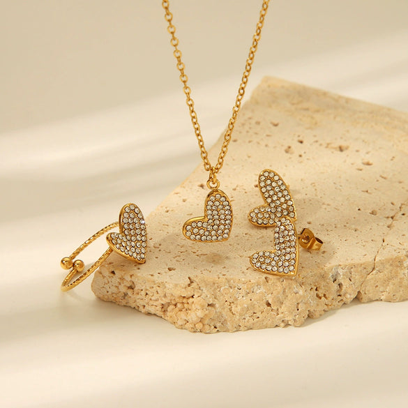 Wholesale Women's Stainless Steel Jewelry Set With Love Pattern Necklace Ring And Earrings Vacuum Real Gold Electroplated In Pvd Furnace