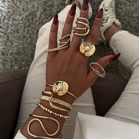 Wholesale Women's Stainless Steel Jewelry With Geometric Design And Electroplating Ring And Bracelet Ring