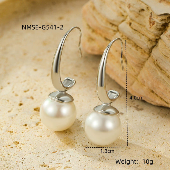 Wholesale Women's Stainless Steel 18K Gold Electroplated Geometric Stud Earrings In Retro Minimalist Style