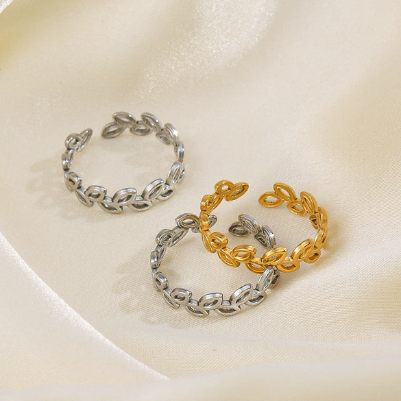 Wholesale Women's Stainless Steel Leaf Geometric Open Adjustable Ring With Electroplating