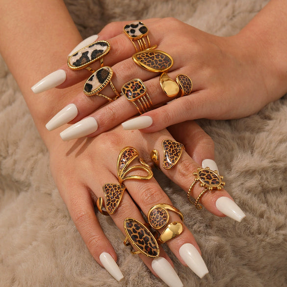 Wholesale Women's Stainless Steel Leopard Print Open Ring With Vacuum Plating Niche Design