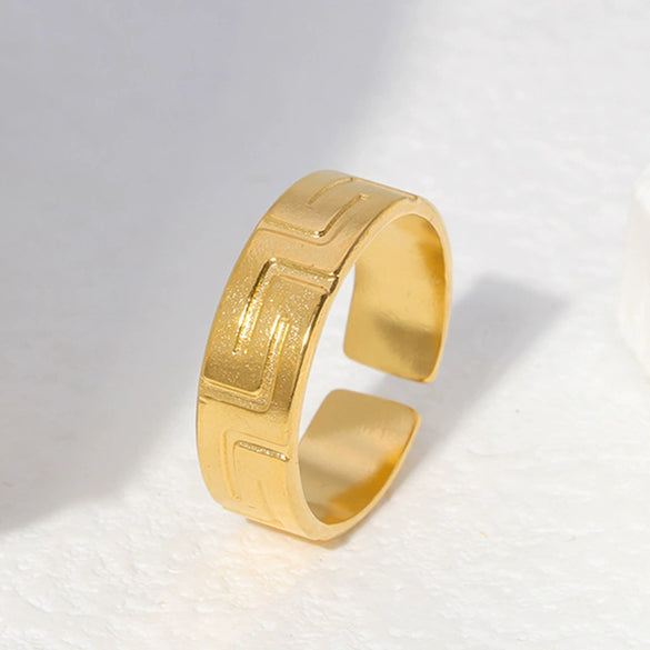 Wholesale Women's Stainless Steel Loveshaped Leaves Pattern Open Ring