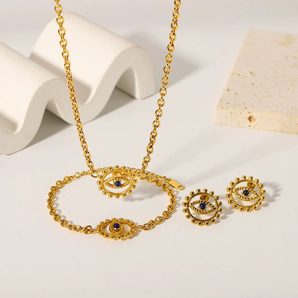 Wholesale Women's Stainless Steel Necklace With Retro Hollow Angel Eye Pendant 18K Gold Plated Geometric Pattern Vacuum Real Gold Electroplating In Pvd Furnace