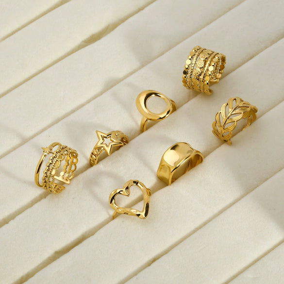 Wholesale Women's Stainless Steel Open Love Ring With Heart Pattern And Pvd Furnace Real Gold Plating