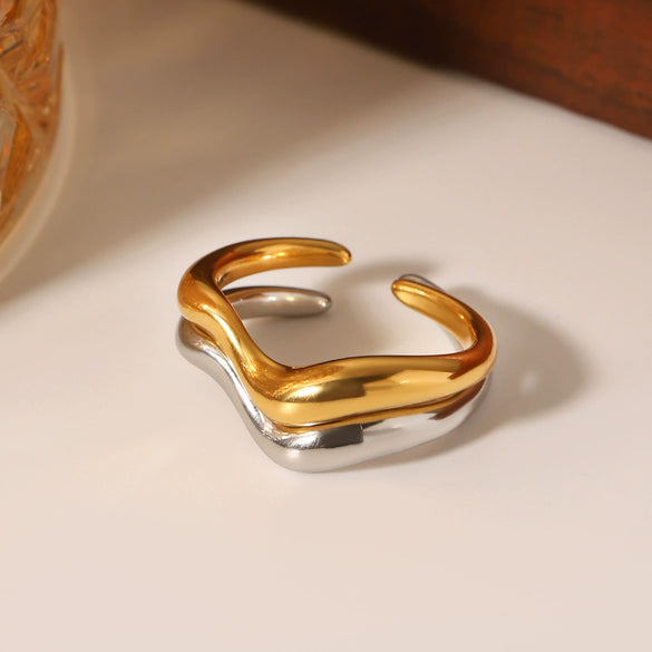 Wholesale Women's Stainless Steel Open Ring With Wave Geometric Pattern And Electroplating Process Minimalist Style