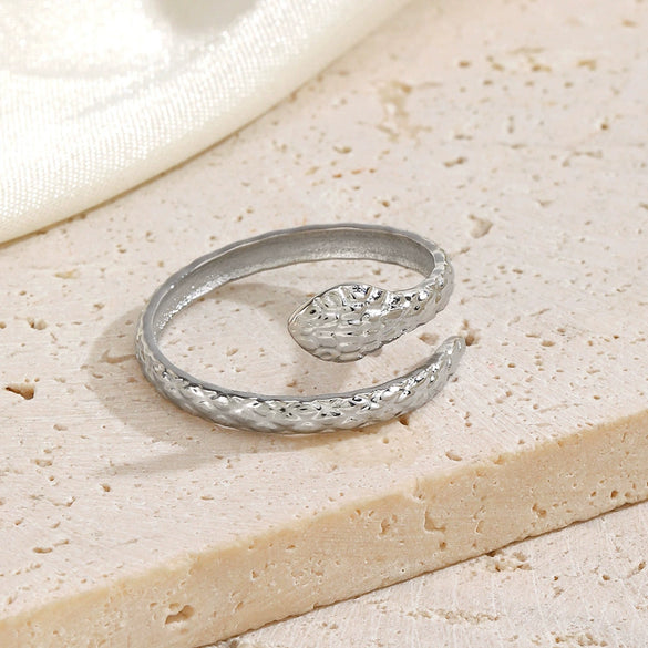 Wholesale Women's Stainless Steel Open Snake Ring With Real Gold Plating And Animal Style