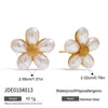 Wholesale Women's Stainless Steel Pearl Fivepetal Flower Opening Ring With Geometric Pattern And Electroplating Design
