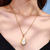 Wholesale Women's Stainless Steel Pearl Necklace With Geometric Pattern And Electroplating Treatment
