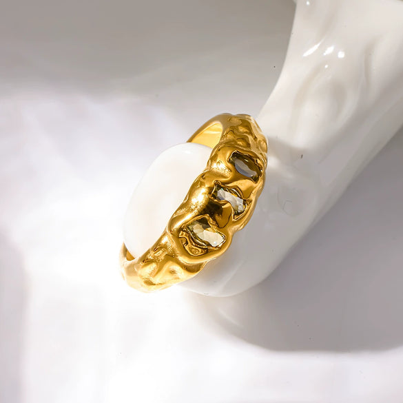 Wholesale Women's Stainless Steel Real Gold Plated Diamond Zircon Ring With Irregular Texture