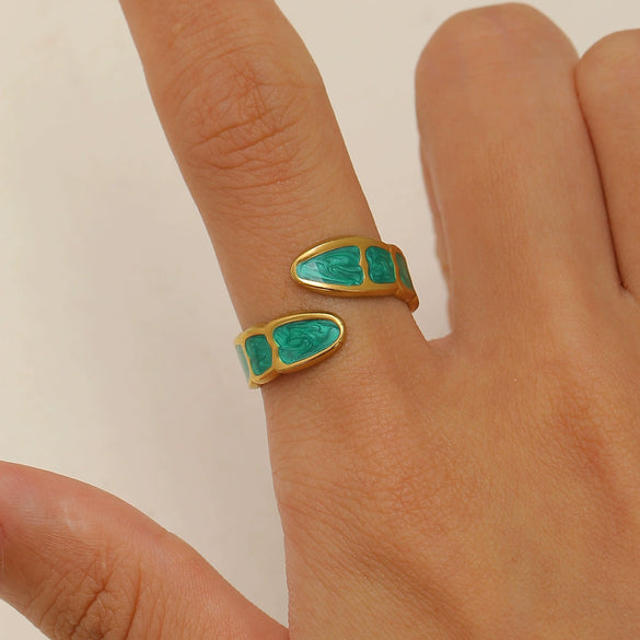 Wholesale Women's Stainless Steel Ring Retro Inlaid Colored Stone Geometric Star Pattern Electroplated