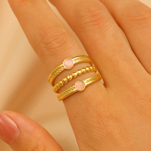 Wholesale Women's Stainless Steel Ring Retro Inlaid Colored Stone Geometric Star Pattern Electroplated