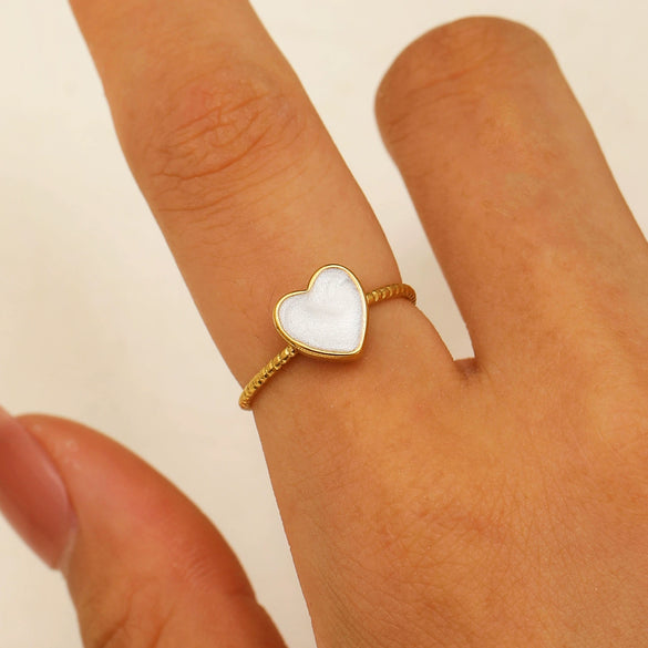 Wholesale Women's Stainless Steel Ring Retro Inlaid Colored Stone Geometric Star Pattern Electroplated