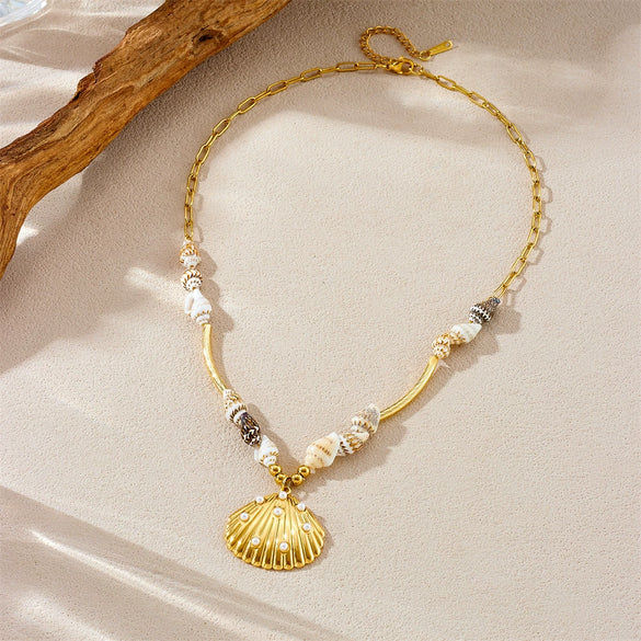 Wholesale Women's Stainless Steel Shell Conch Pendant Clavicle Chain Necklace Vintage Fashion Animal Style Electroplated
