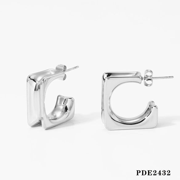 Wholesale Women's 316 Stainless Steel Shell Pearl Inlaid C Shaped Electroplated High End Fashion Earrings